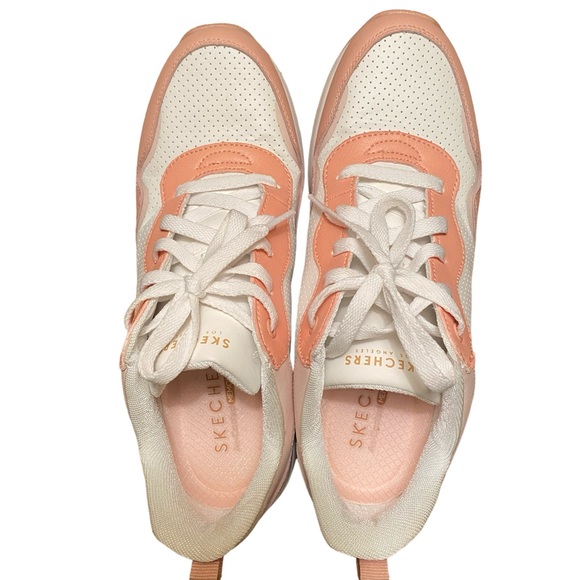 Skechers Shoes - Girls cool shoes